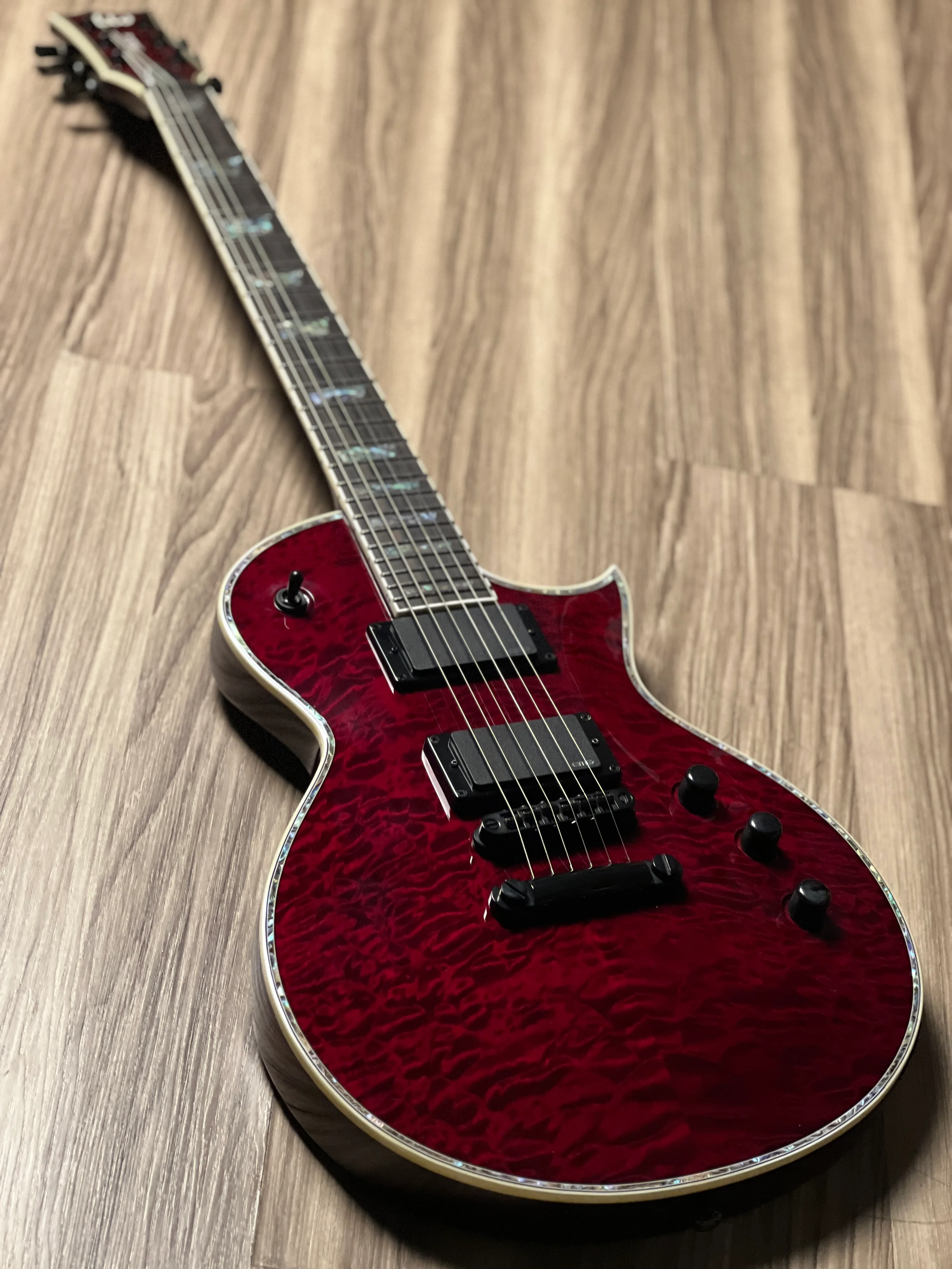ESP LTD EC-1000 Deluxe STBC in See Thru Black Cherry IW22011345