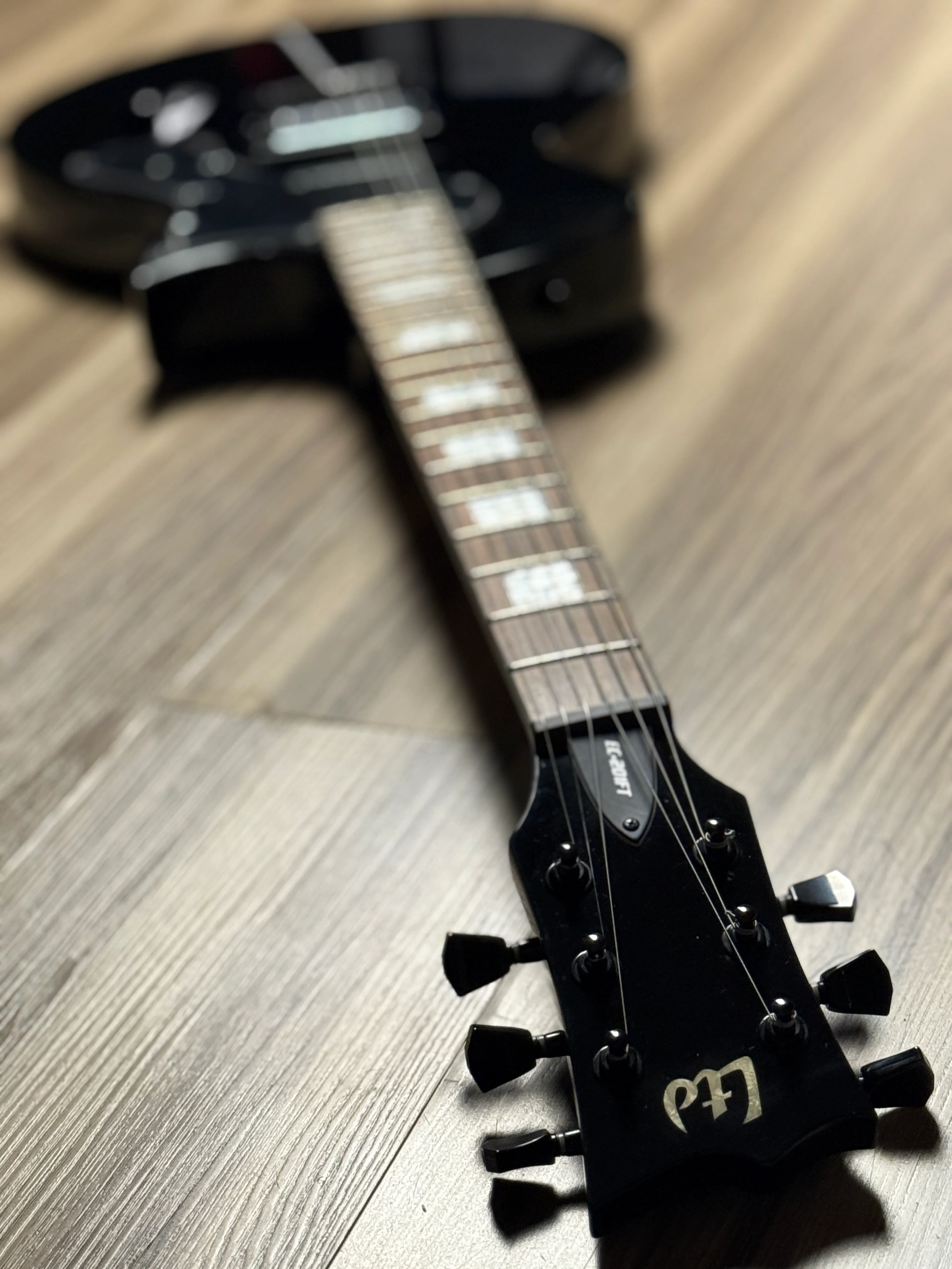 ESP LTD EC-201FT In Black - Image 5