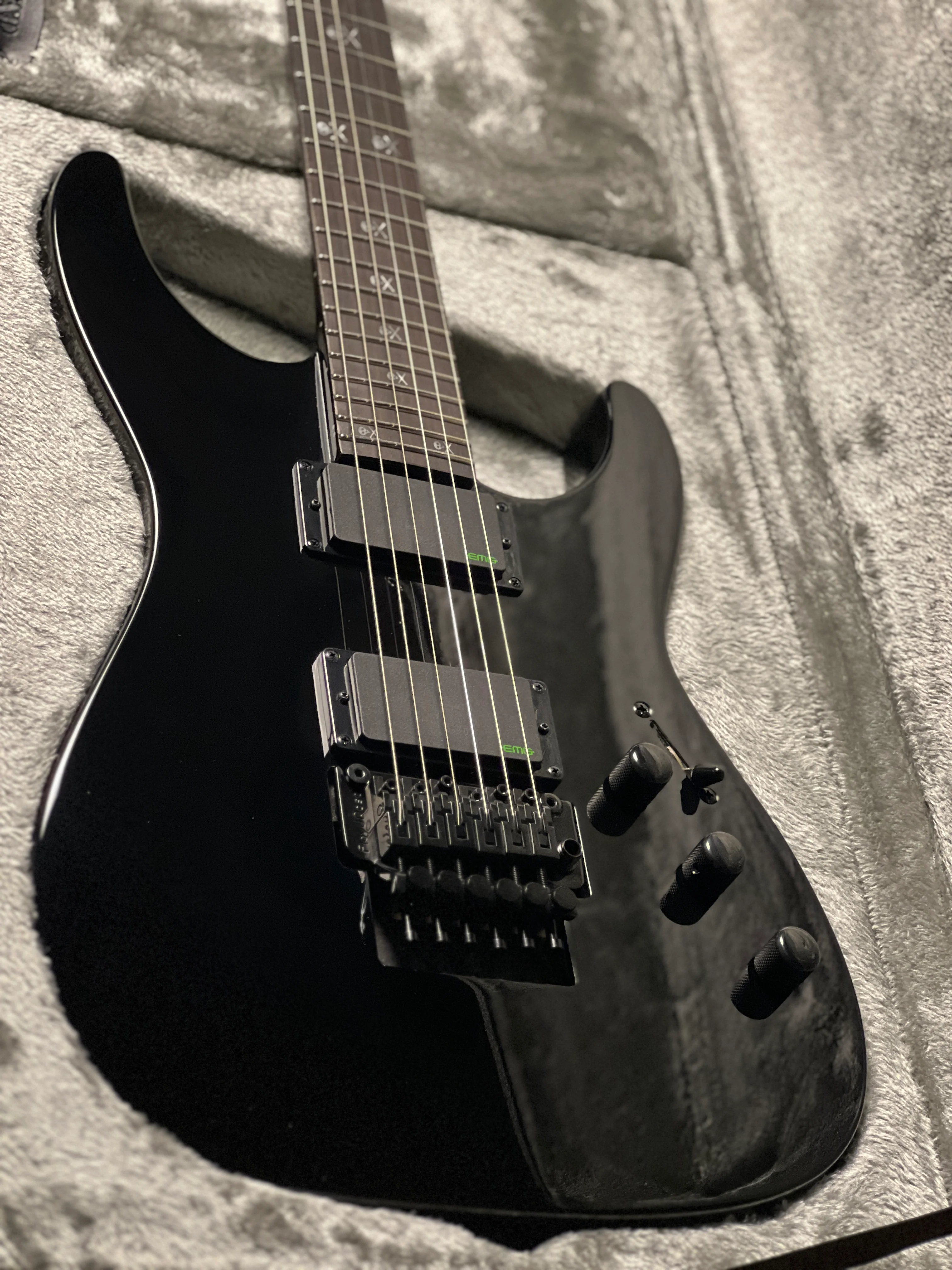 ESP LTD KH-602 Kirk Hammet Signature in Black with Hardshell Case - Image 5