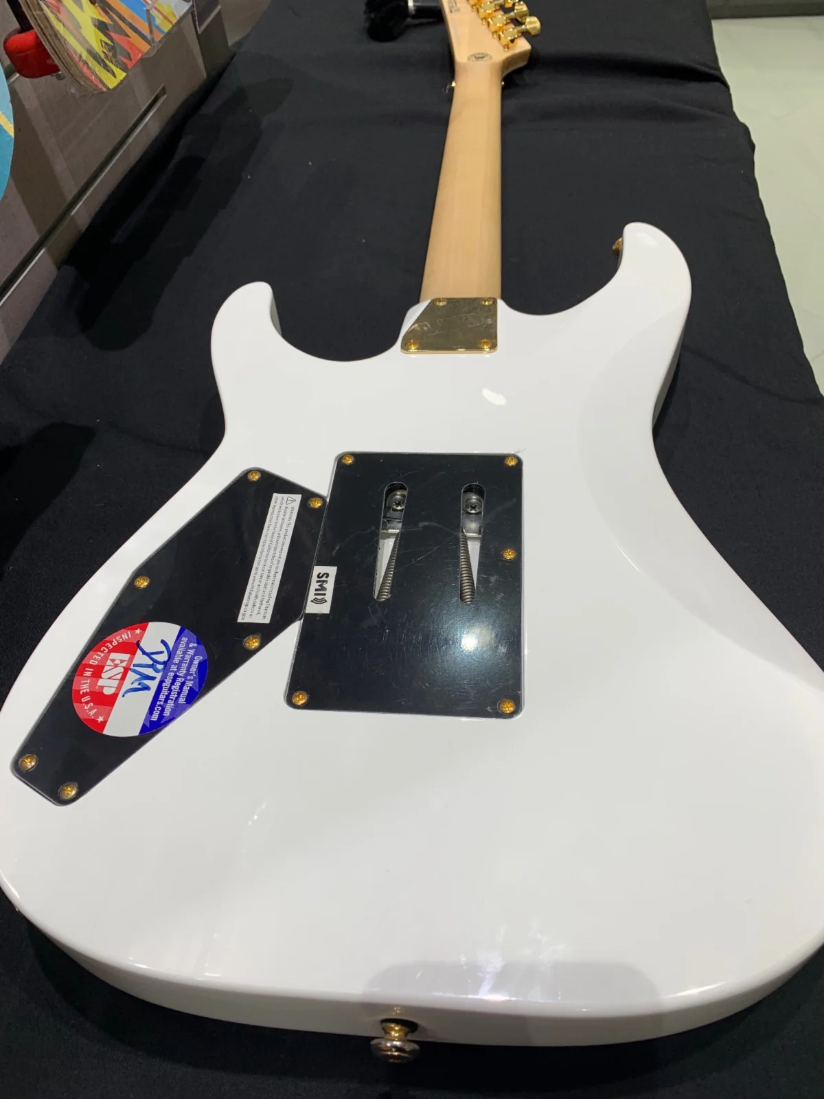 ESP LTD Mirage Deluxe '87 in Snow White - Image 2