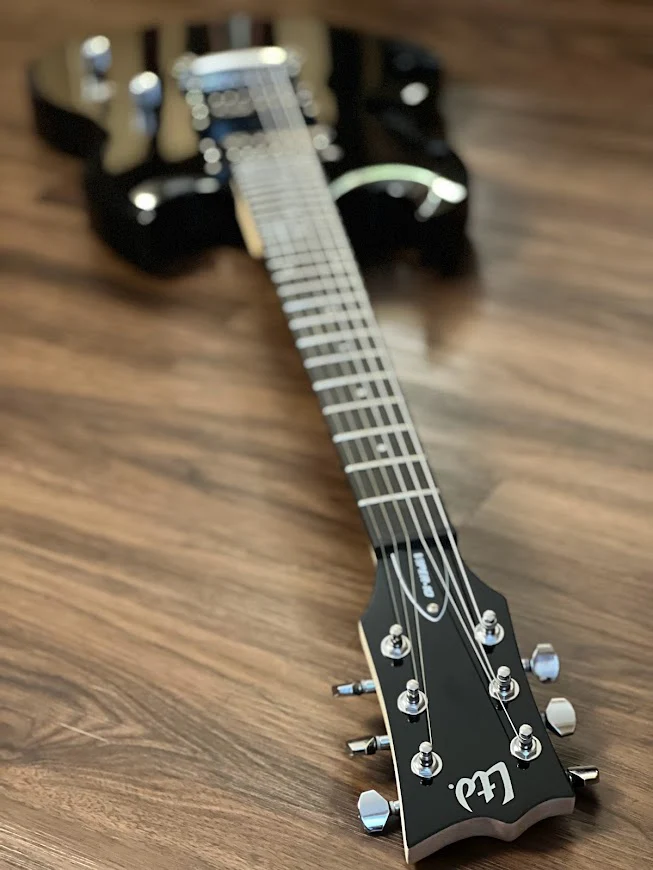 ESP LTD Viper-10 Kit Electric Guitar in Black - Image 6