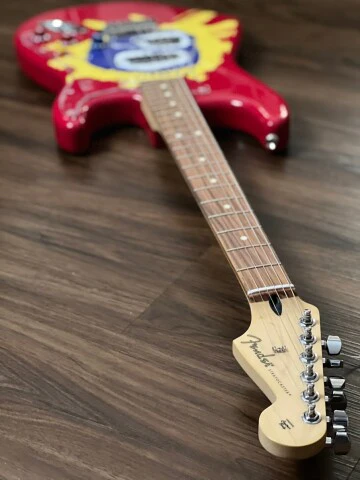 Fender 30th Anniversary Screamadelica Stratocaster with Pau Ferro Fingerboard - Image 6