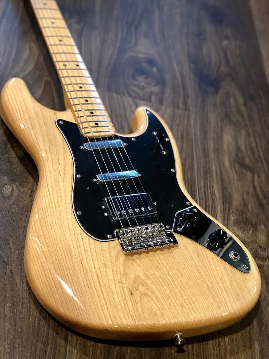 Fender Alternate Reality Sixty-Six - Natural - Image 3