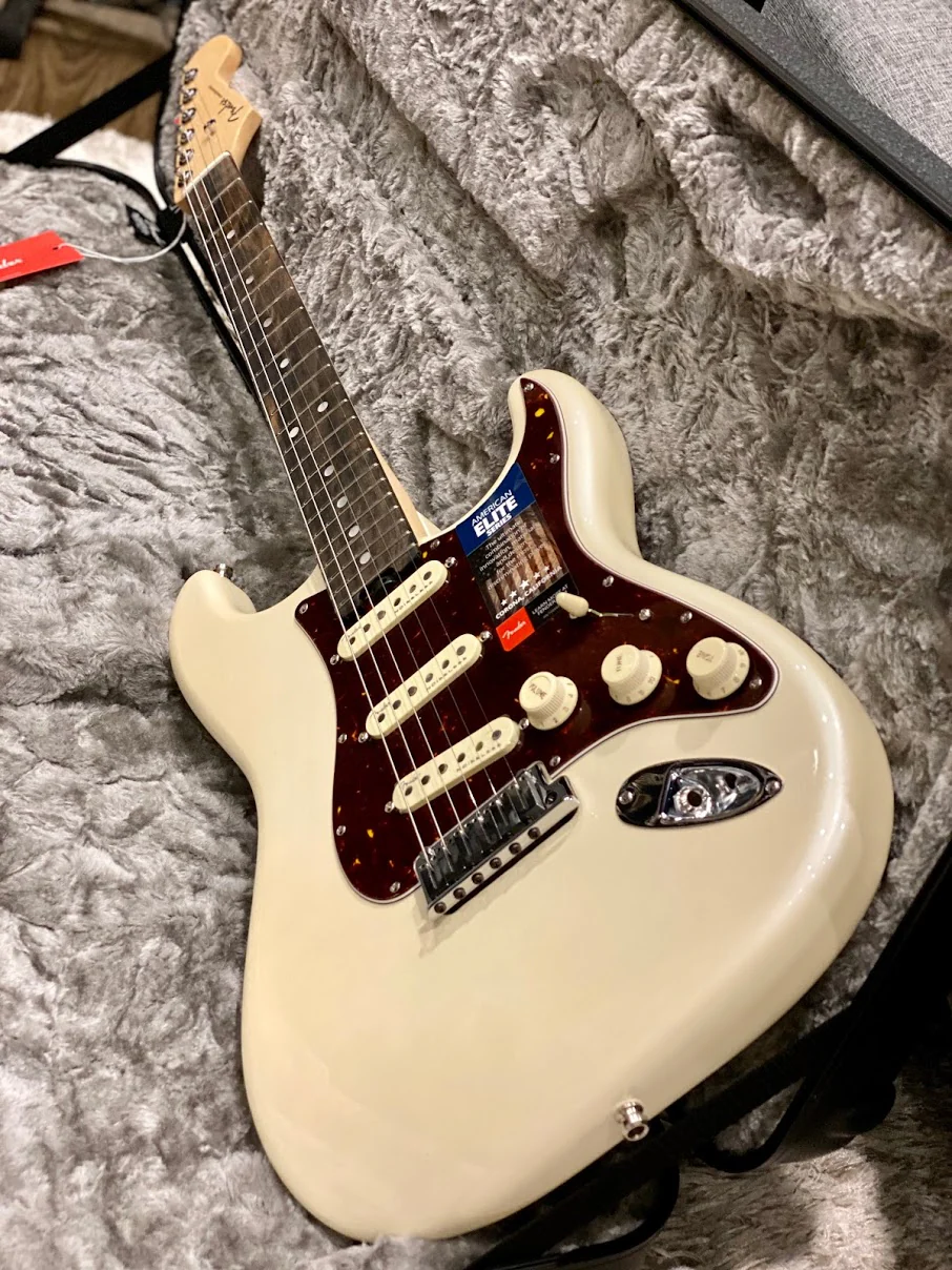 Fender American Elite Stratocaster Ebony Fretboard Olympic Pearl - Image 2