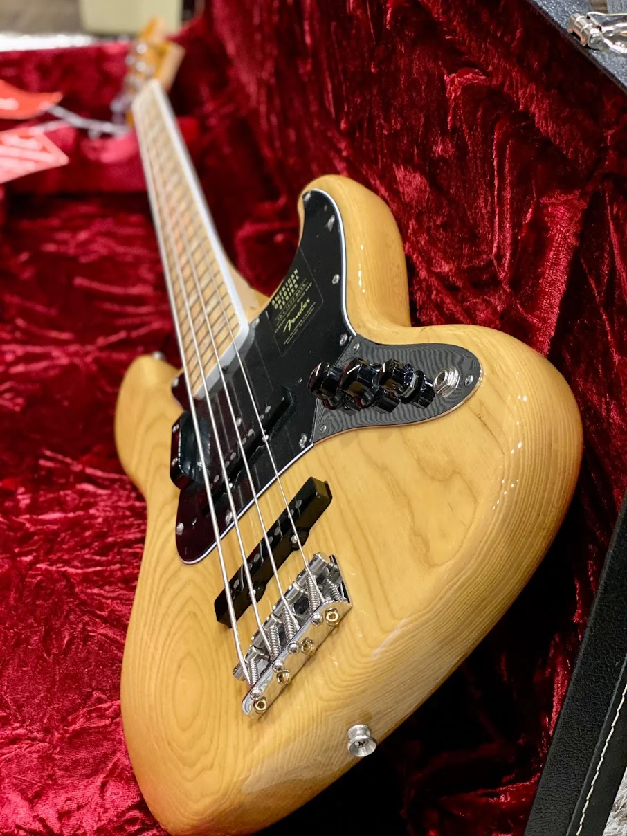 Fender American Original 70s Jazz Bass Maple Neck In Natural - Image 2