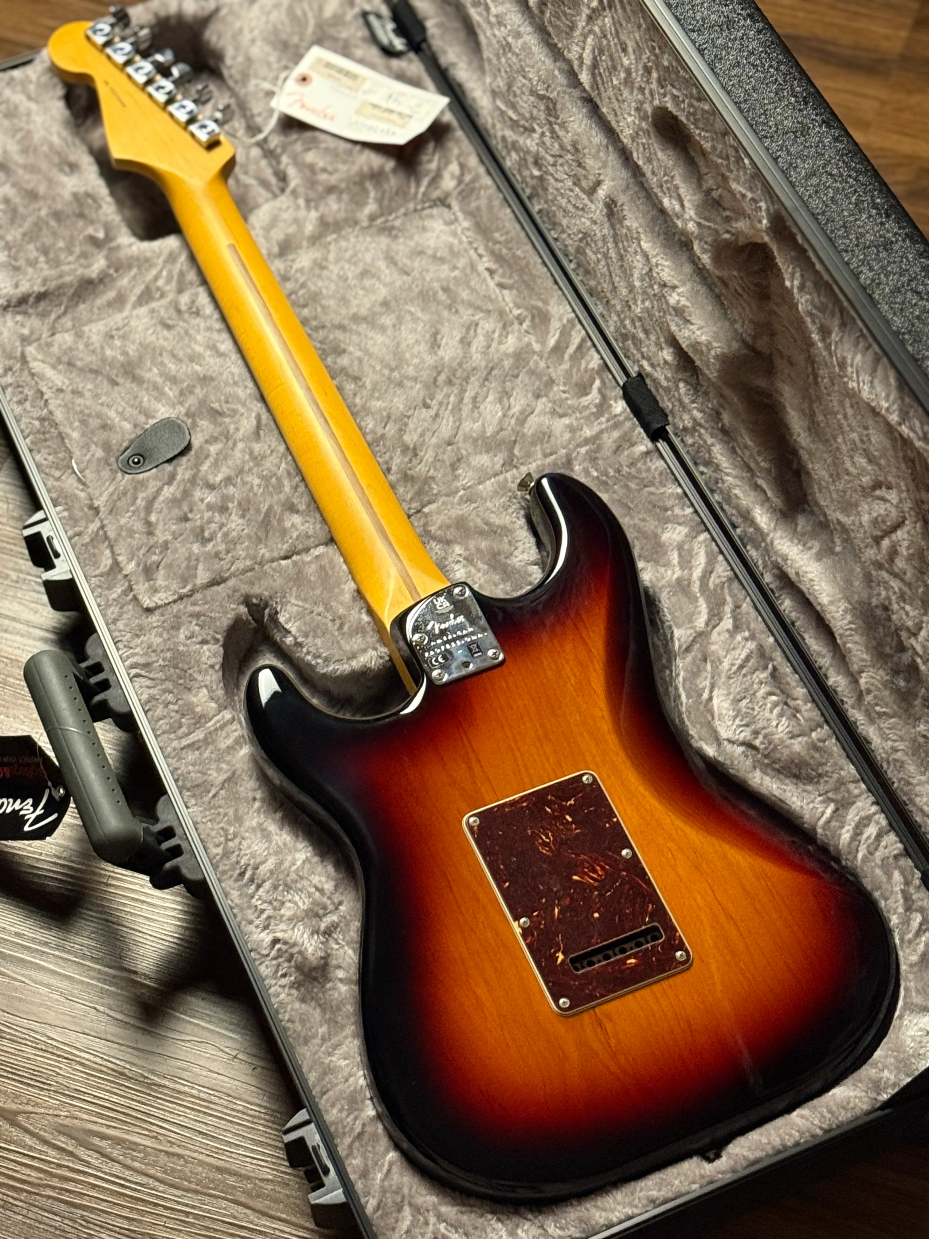Fender American Professional II HSS Stratocaster With Maple FB In 3-Tone Sunburst US22102686 - Image 5