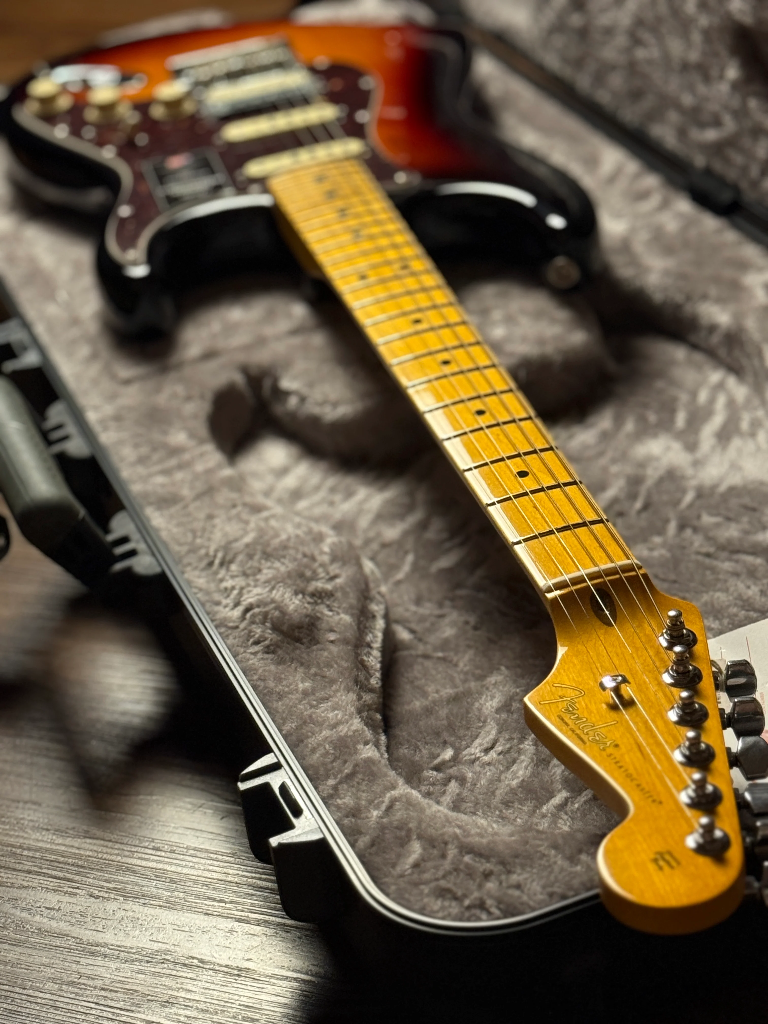 Fender American Professional II HSS Stratocaster With Maple FB In 3-Tone Sunburst US22102686 - Image 8