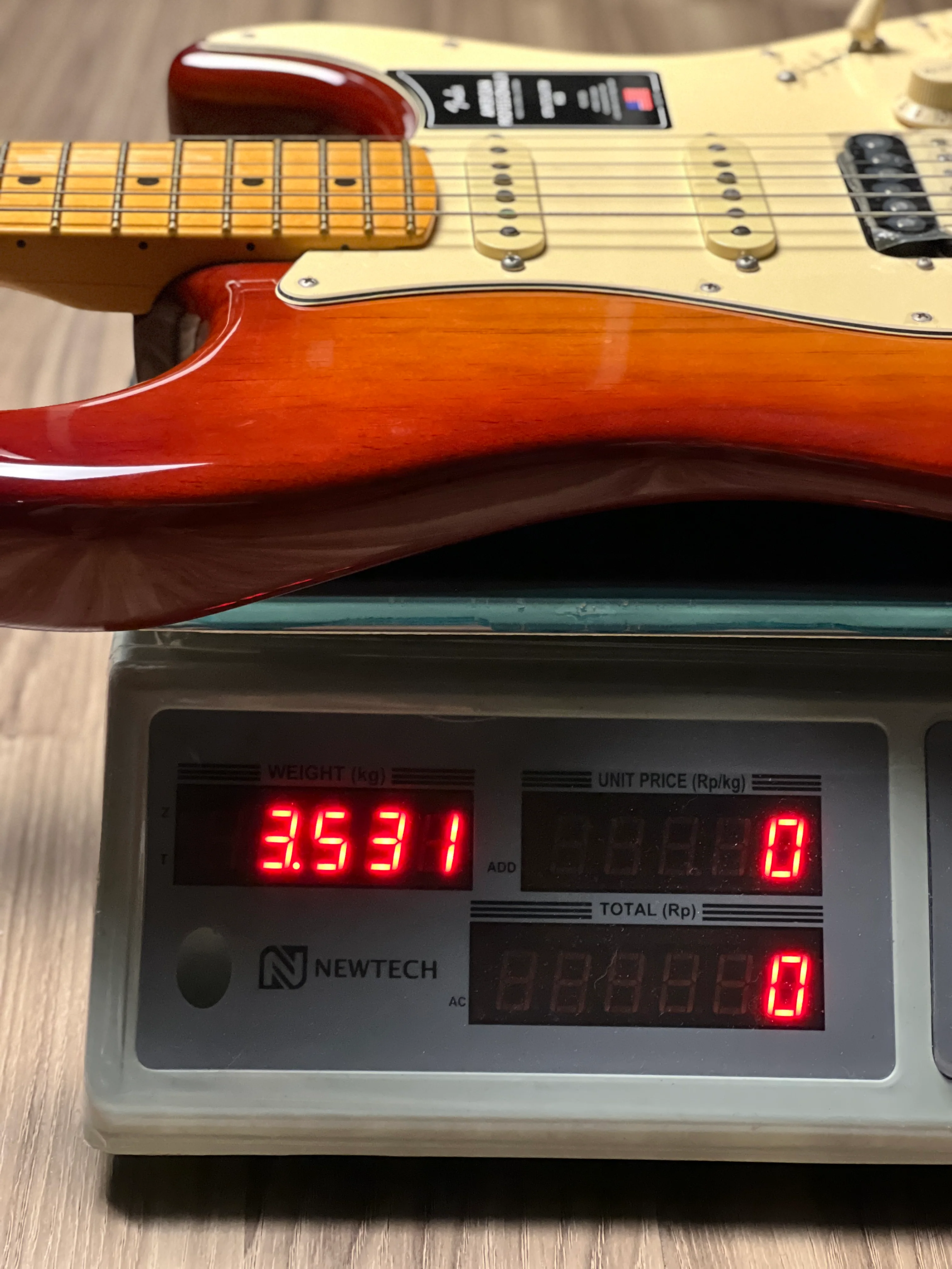Fender American Professional II HSS Stratocaster with Maple FB in Sienna Sunburst US23075511 - Image 11
