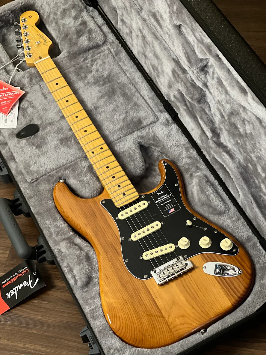 Fender American Professional II Stratocaster with Maple FB in Roasted Pine - Image 3