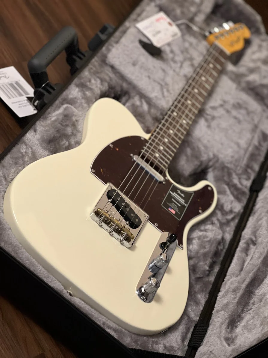 Fender American Professional II Telecaster with Rosewood FB in Olympic White - Image 5