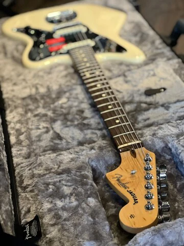 Fender American Professional Jaguar with RW FB in Olympic White - Image 5