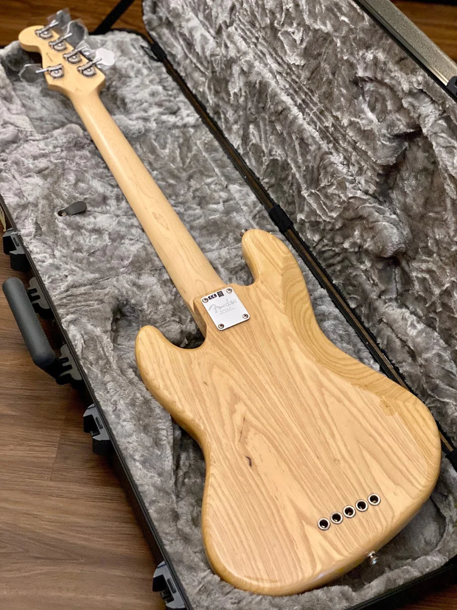 Fender American Professional Jazz Bass V - Natural with Maple Fingerboard - Image 4