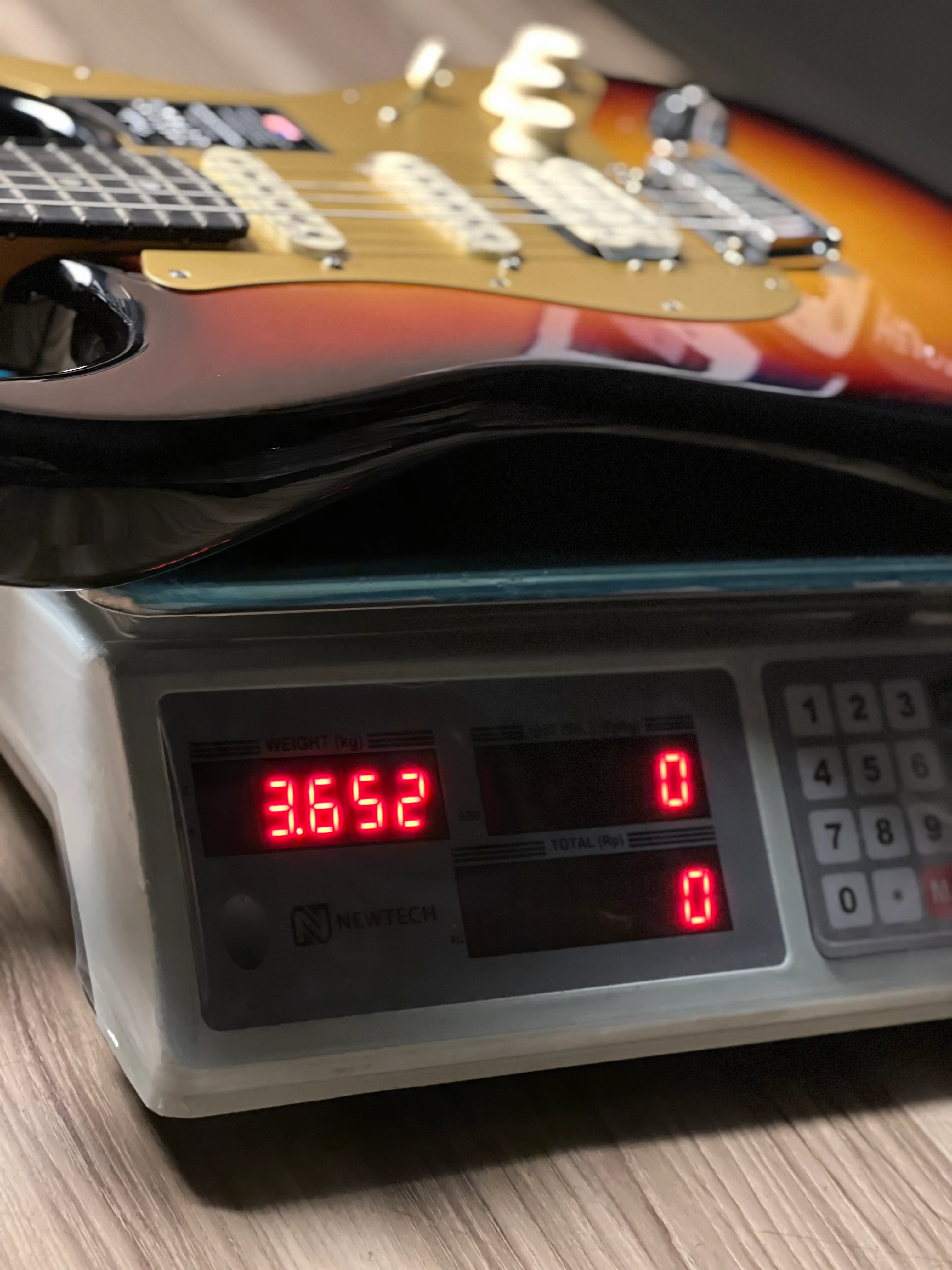 Fender American Ultra II Stratocaster HSS with Ebony FB in Ultraburst US240042659 - Image 9