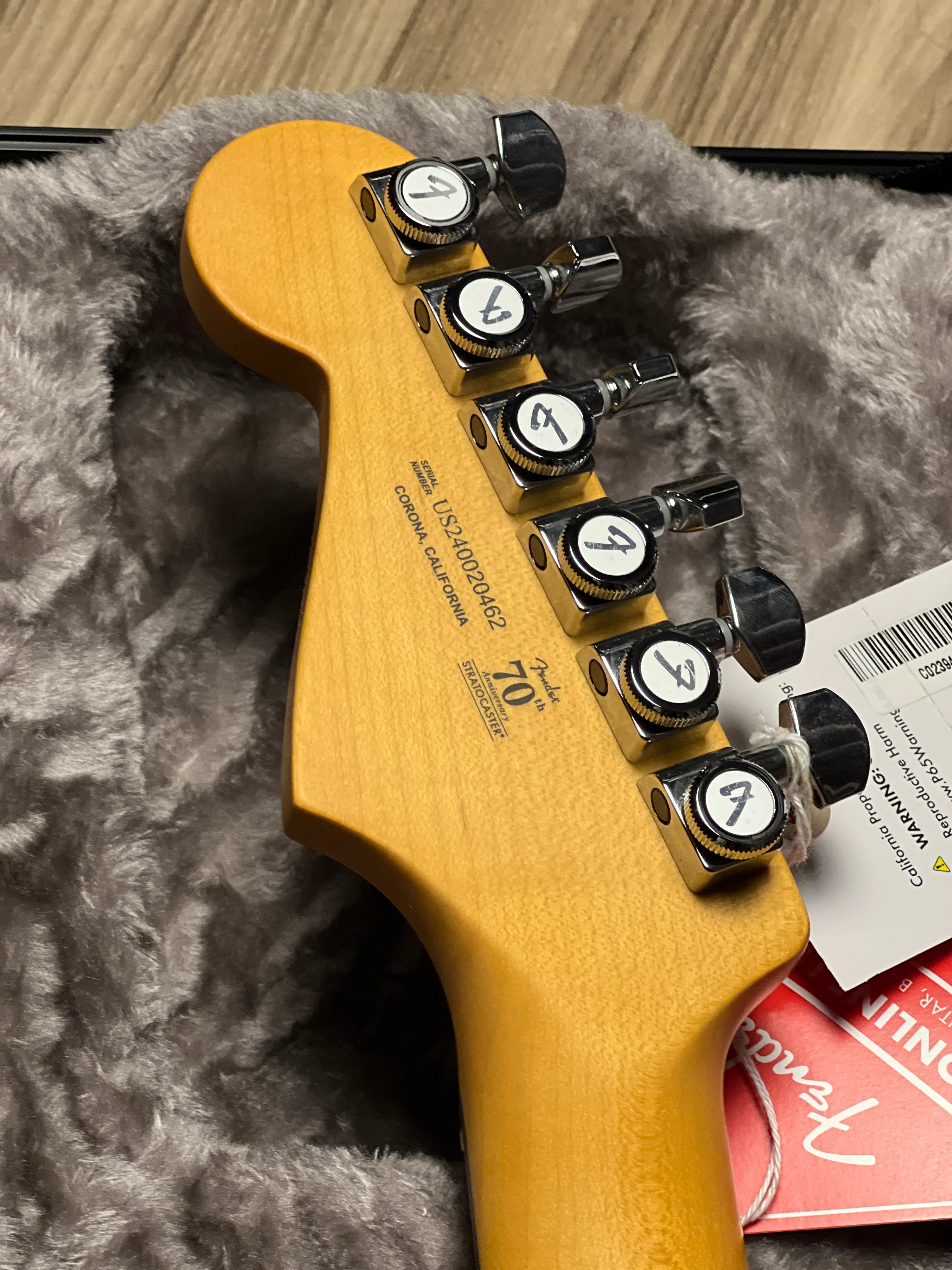 Fender American Ultra II Stratocaster with Ebony FB in Ultraburst US240020462 - Image 9