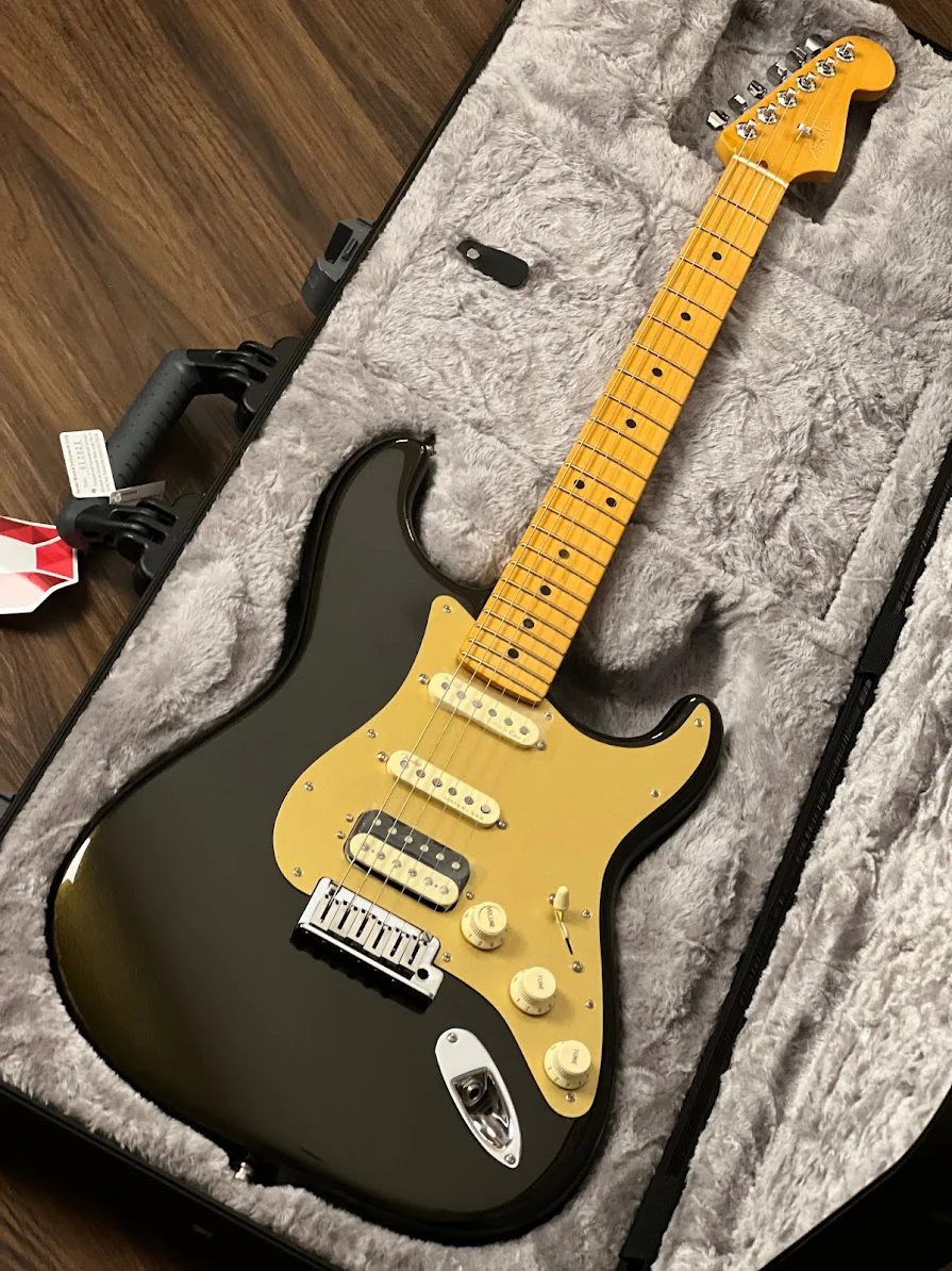 Fender American Ultra Stratocaster HSS - Texas Tea with Maple Fingerboard - Image 5
