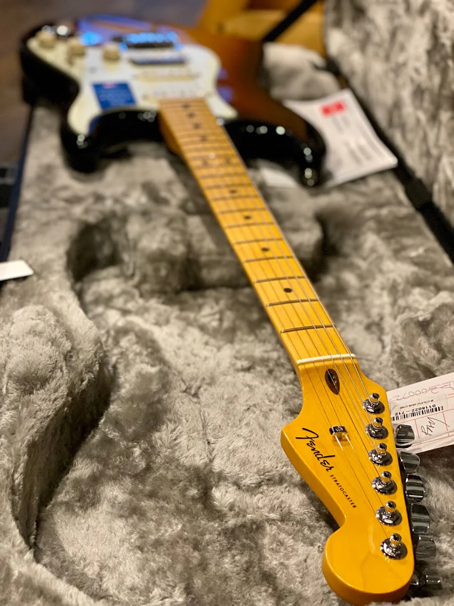 Fender American Ultra Stratocaster HSS - Ultra Burst with Maple FB - Image 5