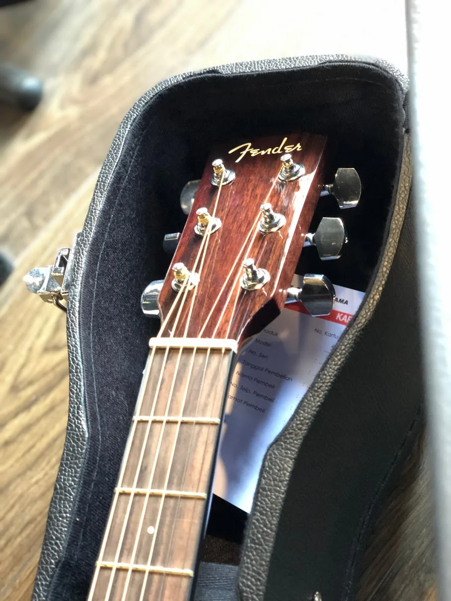 Fender CC-140SCE in Natural - Image 2