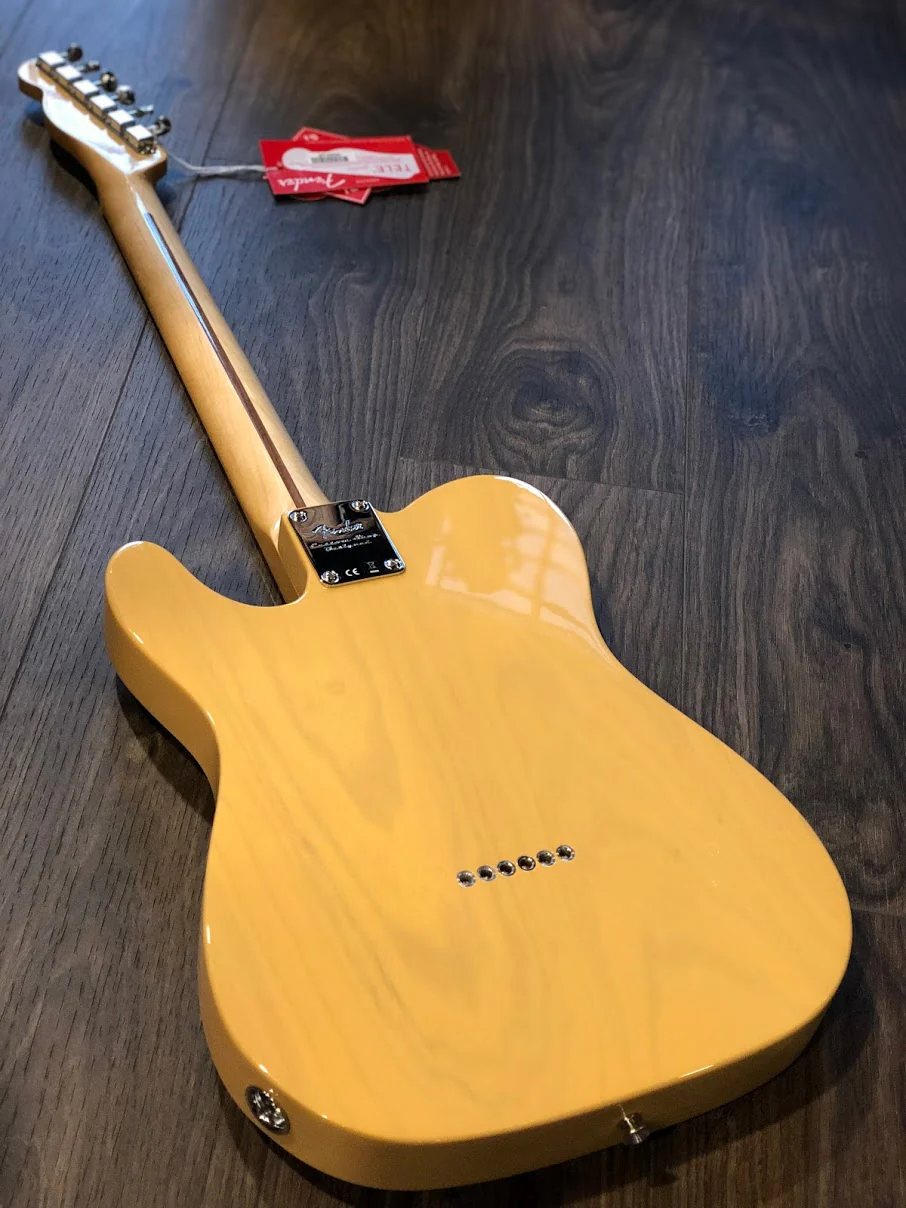 Fender Classic Player Baja Telecaster in Blonde with Maple FB - Image 3