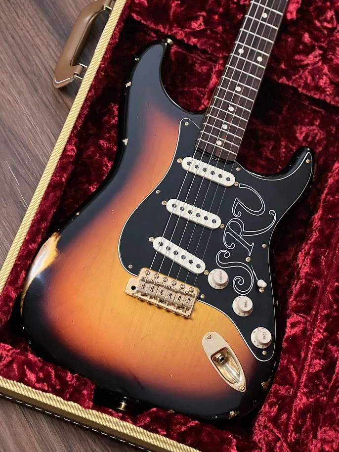 Fender Custom Shop Stevie Ray Vaughan Signature Stratocaster Relic Faded 3-Tone Sunburst CZ544063 - Image 3