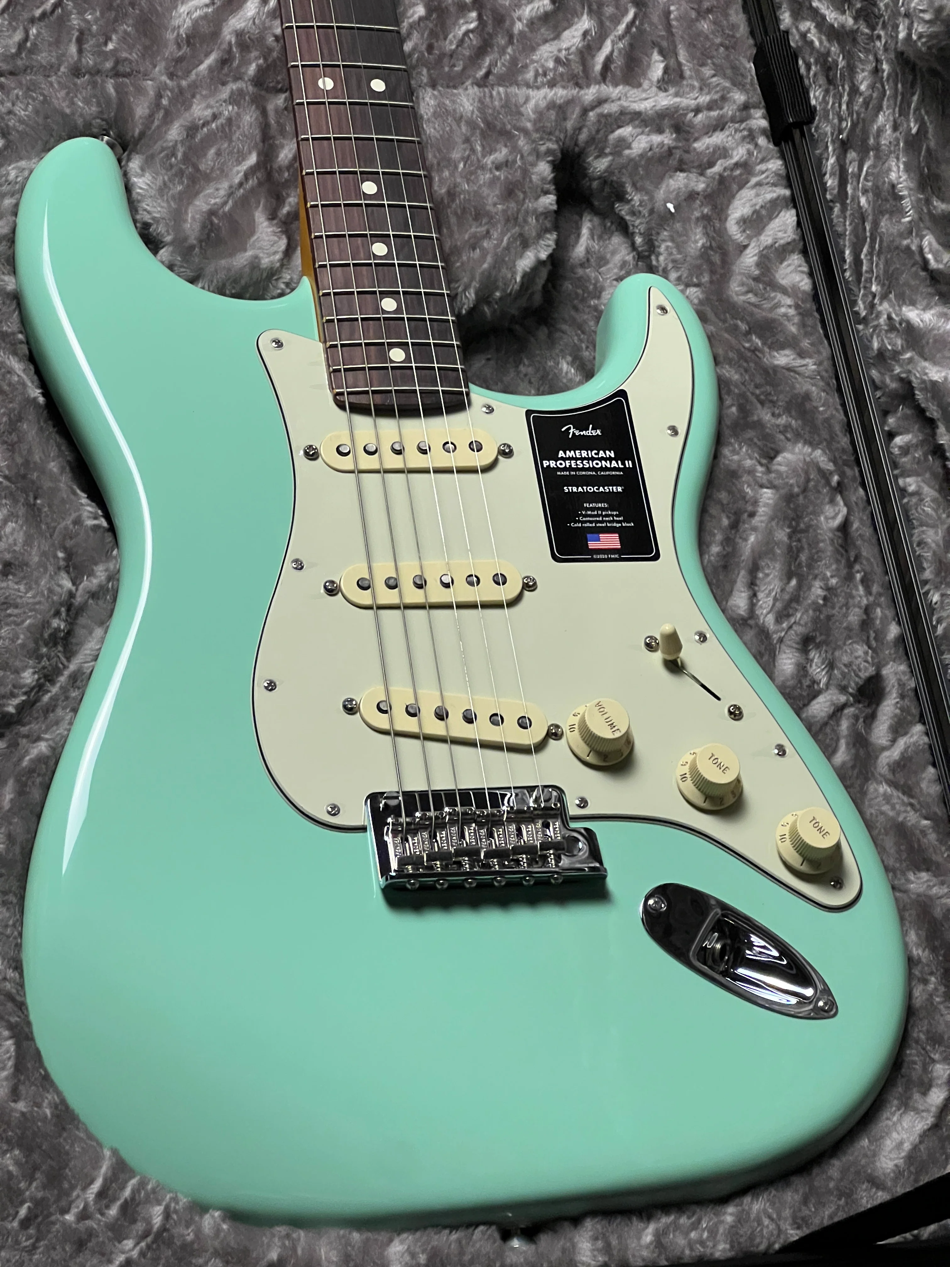 Fender FSR American Professional II Stratocaster in Surf Green w/MHC US240012761 - Image 3