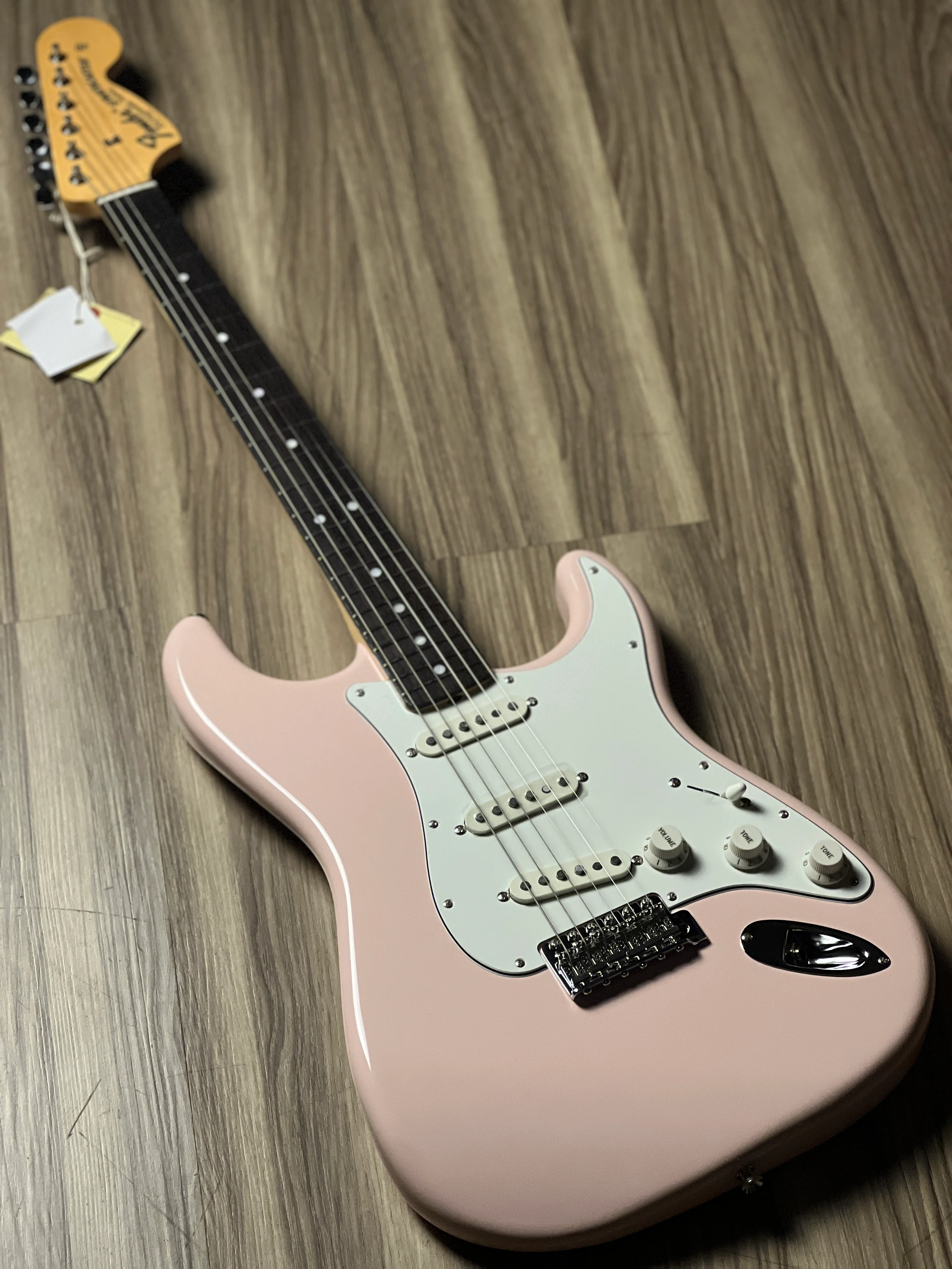 Fender FSR MIJ Traditional Late 60s Stratocaster with RW FB in Shell Pink JD24013865 - Image 4