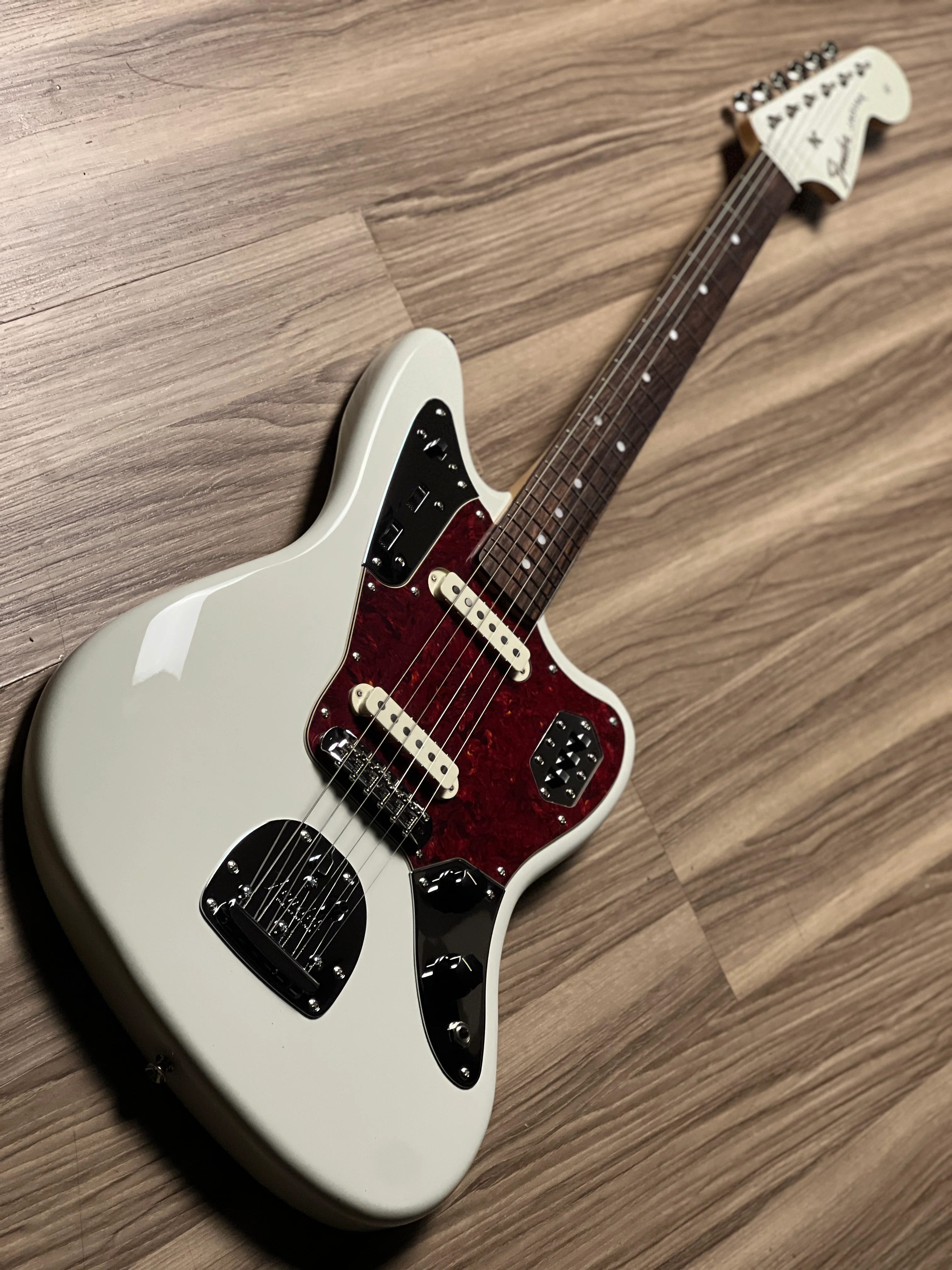 Fender FSR Tradisional 60s Jaguar with RW FB in Olympic White JD24022331 - Image 3