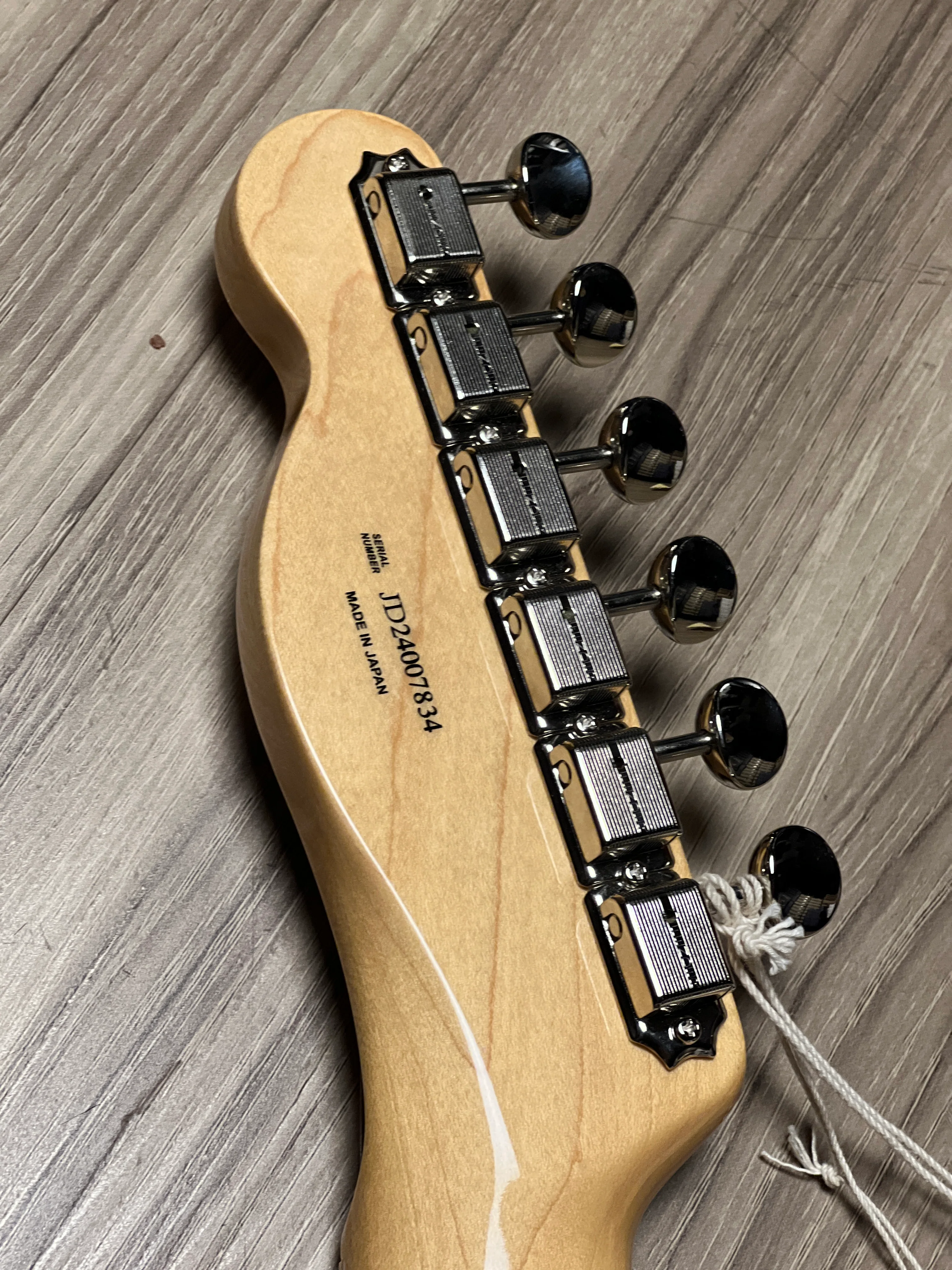 Fender Japan Heritage 50s Telecaster with Maple FB in Butterscotch Blonde JD24007834 - Image 8