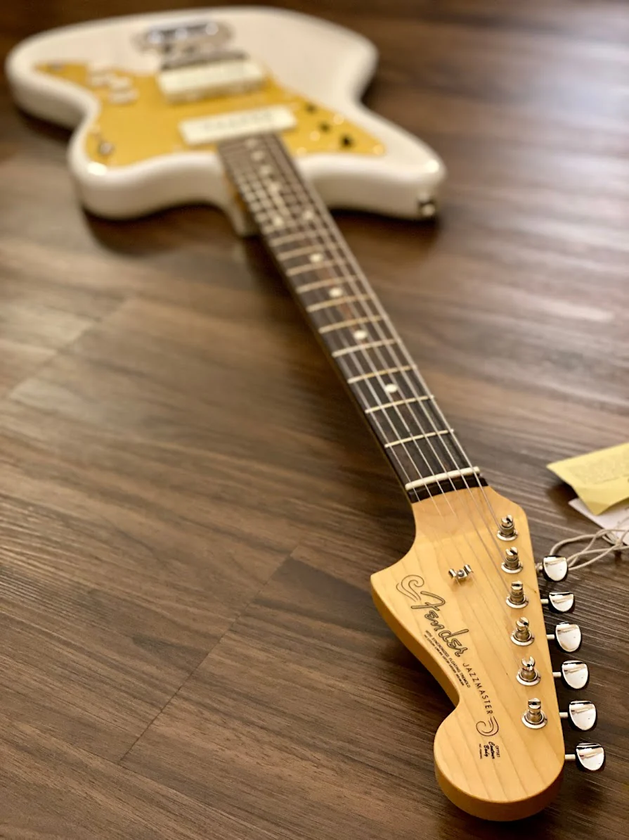 Fender Japan Heritage 60s Jazzmaster with Rosewood FB in White Blonde - Image 6