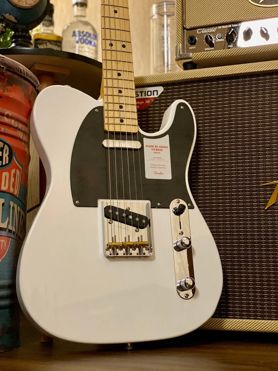 Fender Japan Hybrid 50s Telecaster in Arctic White - Image 5