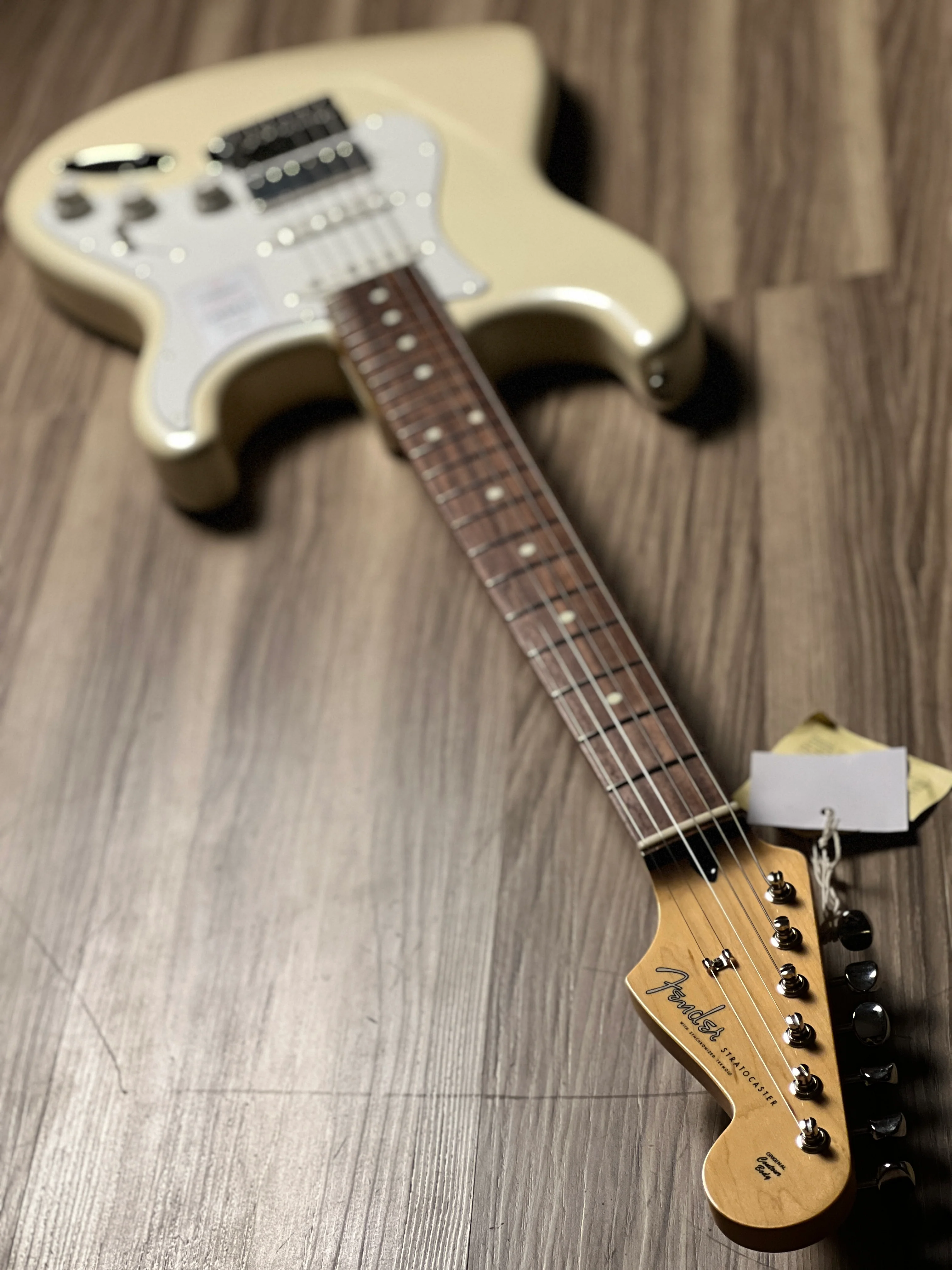 Fender Japan Hybrid II Stratocaster HSS with Rosewood FB In Olympic Pearl JD23033797 - Image 6