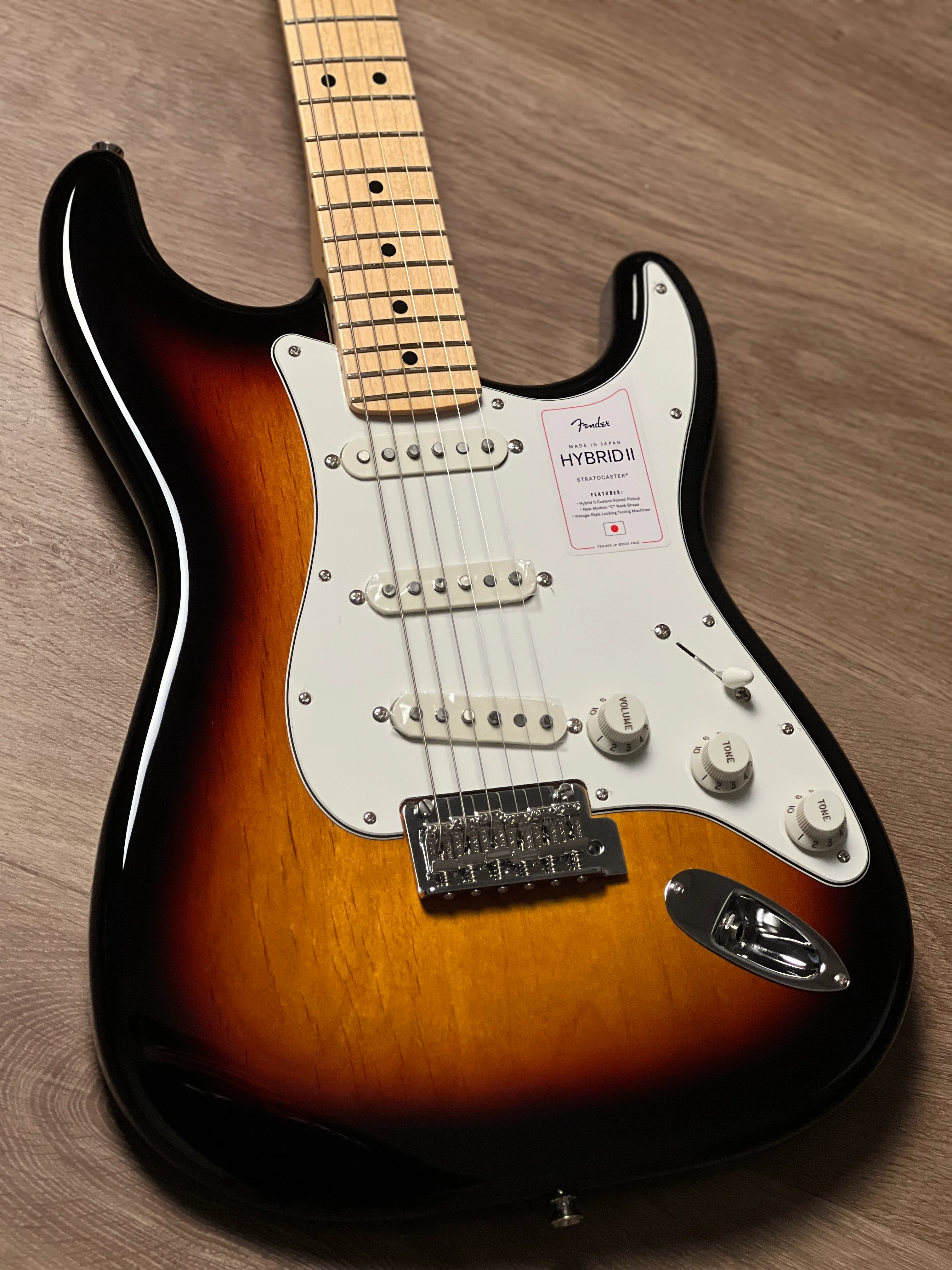Fender Japan Hybrid II Stratocaster with Maple FB in 3 Color Sunburst JD24020731 - Image 4