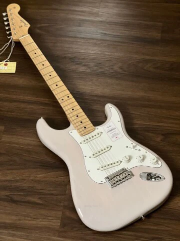 Fender Japan Hybrid II Stratocaster with Maple FB in US Blonde - Image 5