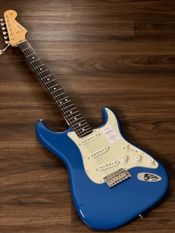 Fender Japan Hybrid II Stratocaster with Rosewood FB in Forest Blue - Image 4