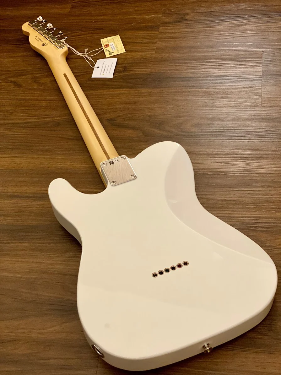 Fender Japan Hybrid II Telecaster with Rosewood FB in Arctic White - Image 4
