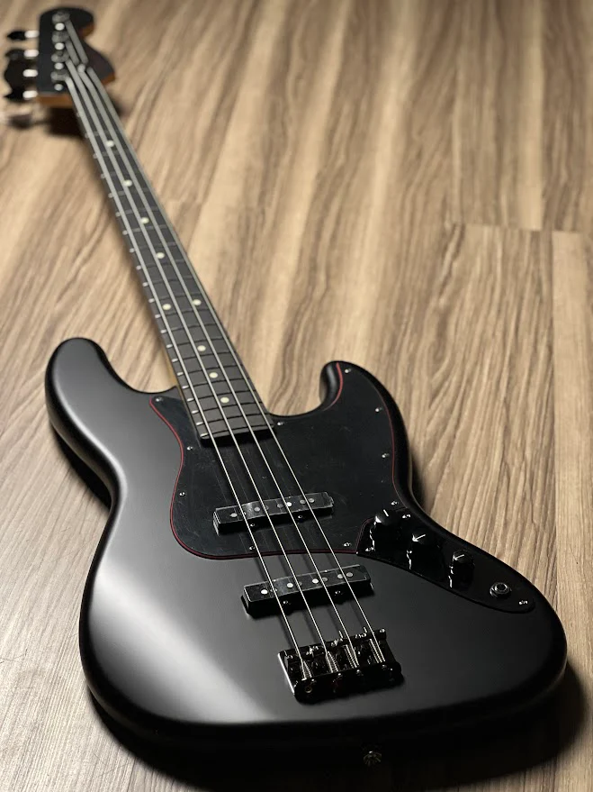 Fender Japan Limited Edition Hybrid II Jazz Bass Noir with Rosewood FB in Black - Image 2
