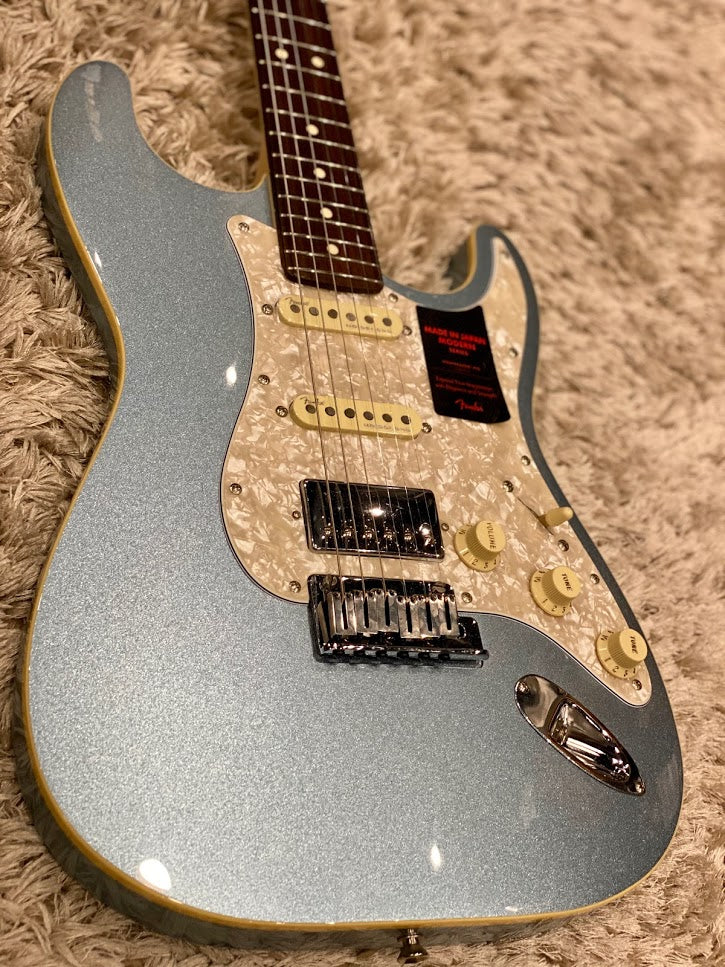 Fender Japan Modern HSS Stratocaster in Ice Blue Metallic with rosewood FB - Image 4