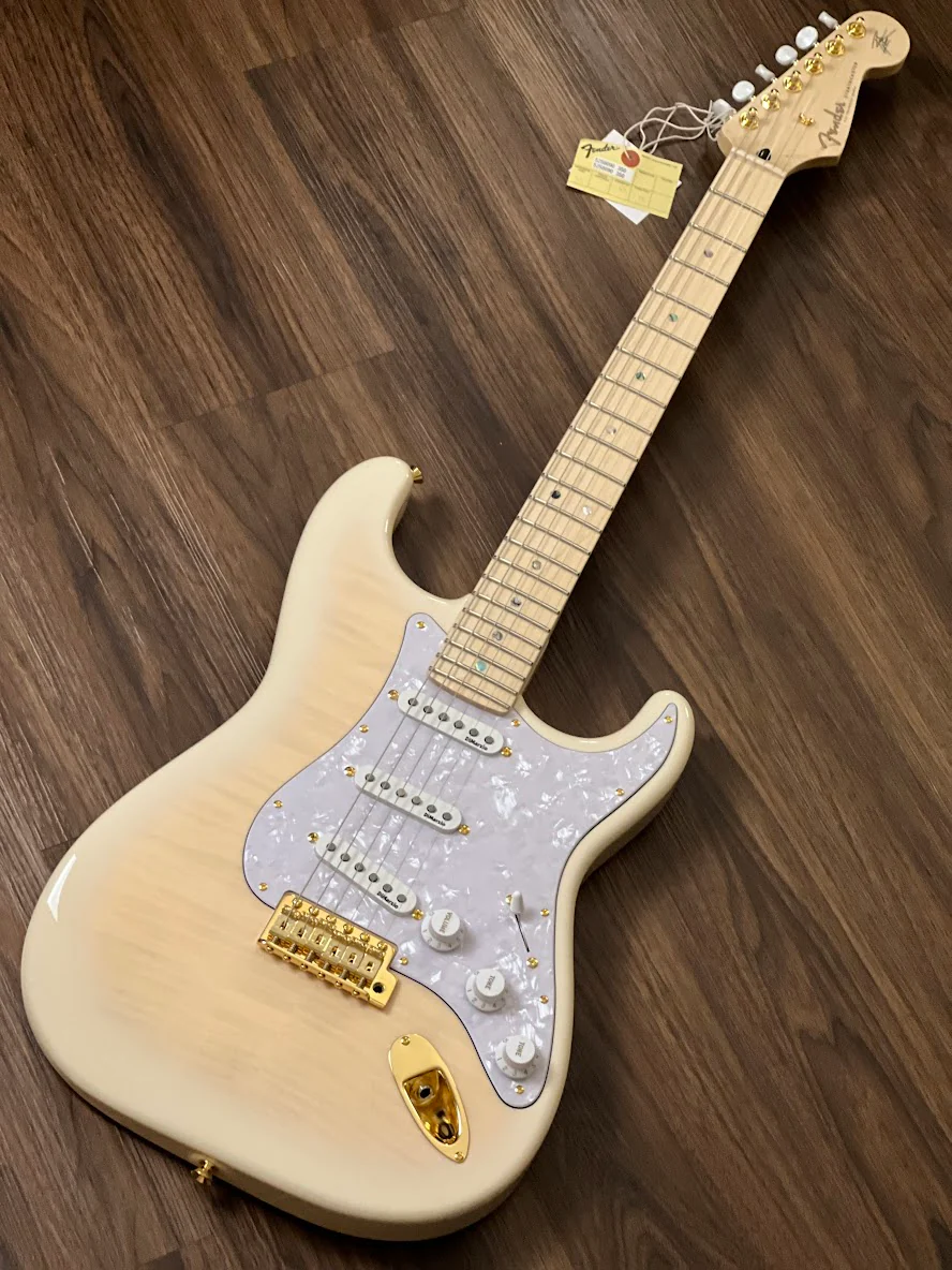 Fender Japan Ritchie Kotzen Stratocaster with Maple FB in See-Through White Burst - Image 2