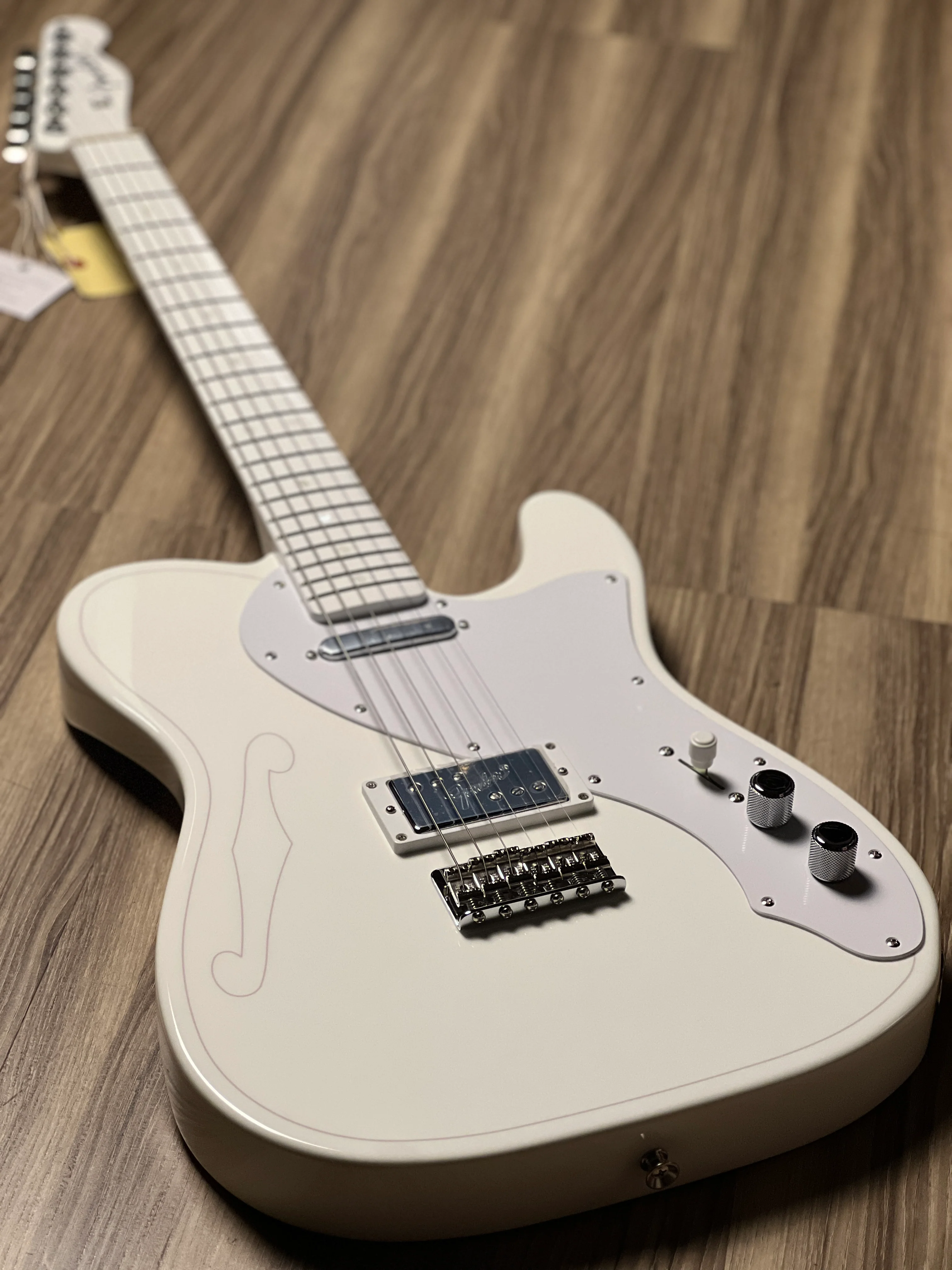 Fender Japan Silent Siren Signature Telecaster with Maple FB in Arctic White JD24021199 - Image 3