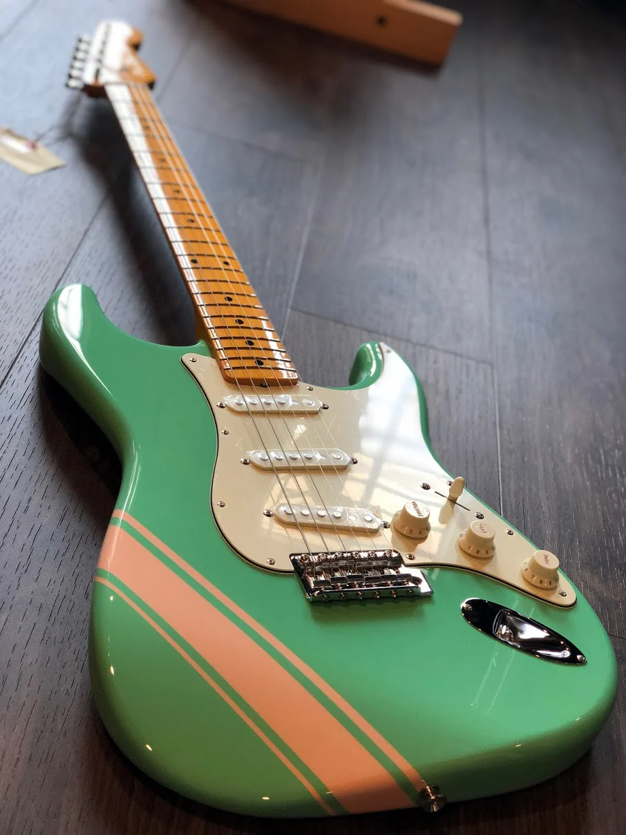Fender Japan Traditional 50s Stratocaster Maple Neck with Competition Stripe Seafoam Green - Image 2