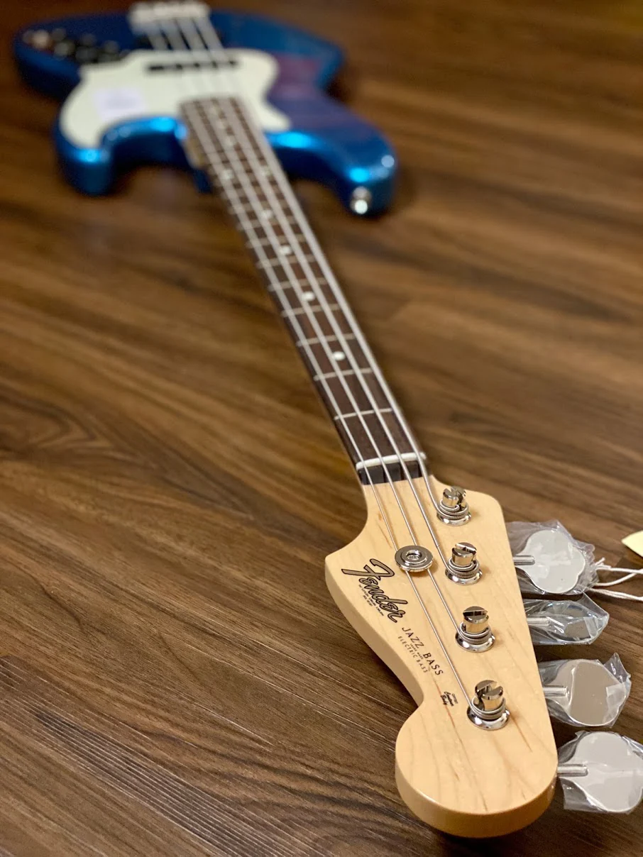 Fender Japan Traditional II 60s Jazz Bass with Rosewood Fretboard in Lake Placid Blue - Image 3