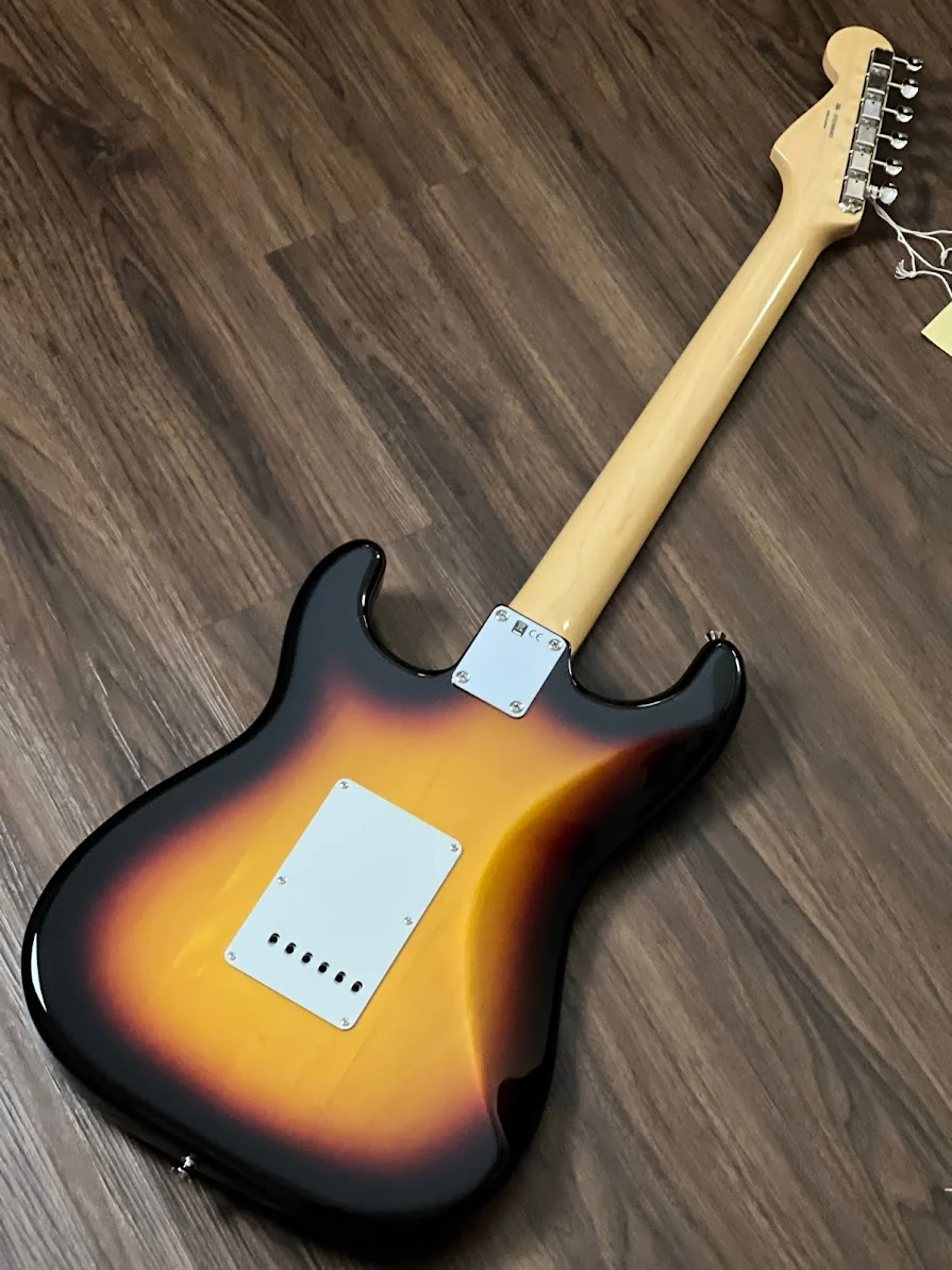Fender Japan Traditional II 60s Stratocaster with RW FB in 3-Tone Sunburst - Image 5