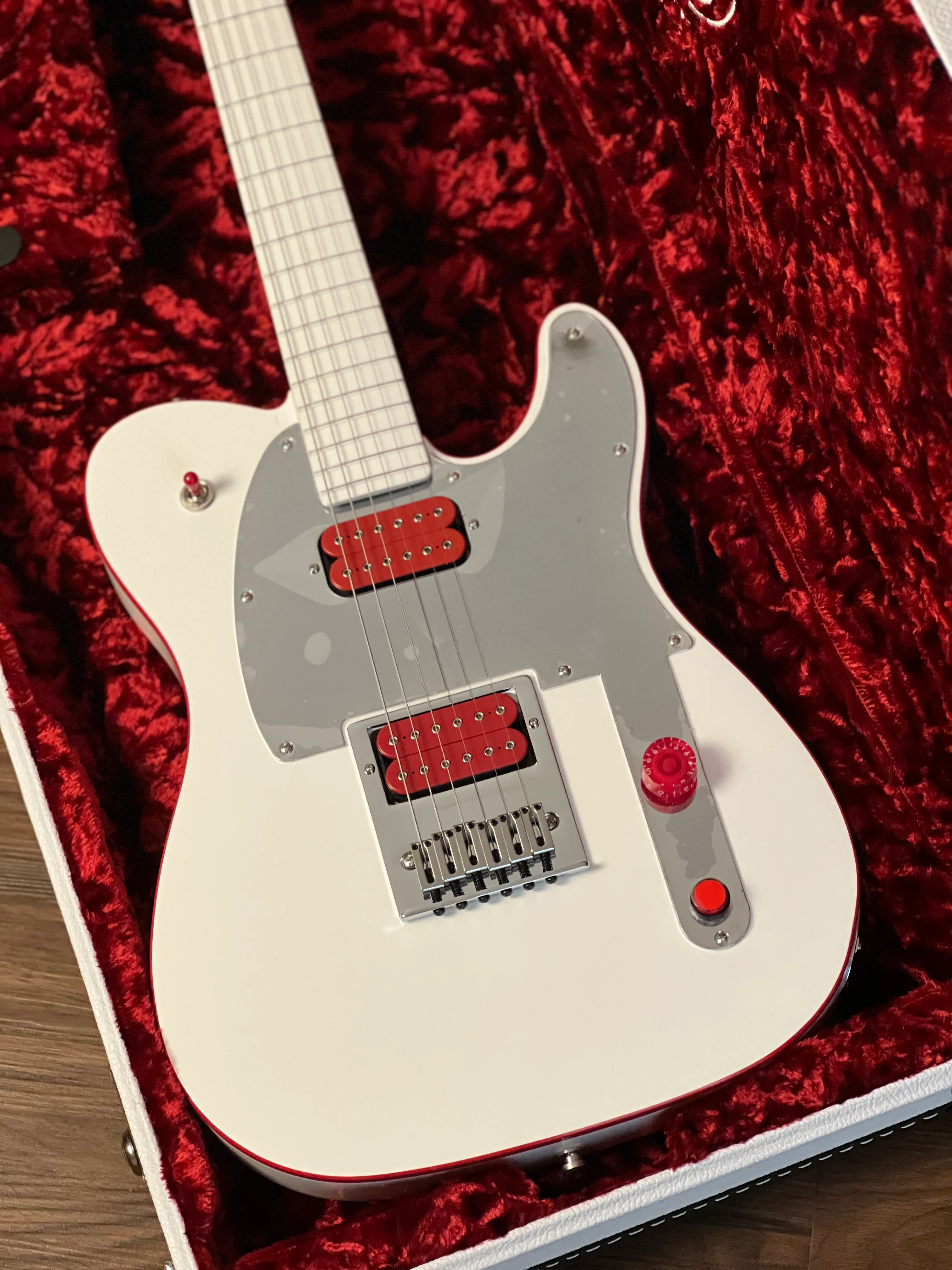 Fender John 5 Ghost Telecaster with Maple FB in Arctic White - Image 6