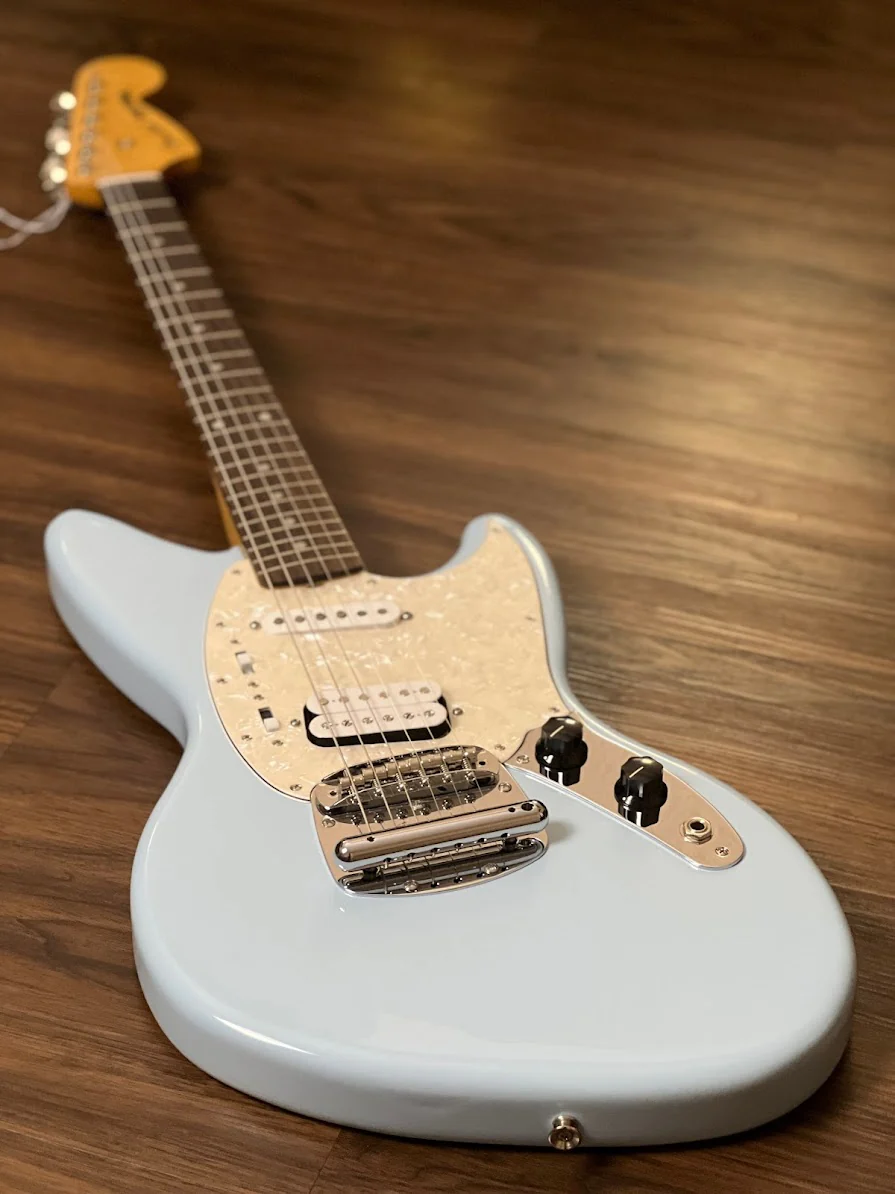 Fender Kurt Cobain Jag-Stang in Sonic Blue - Image 2