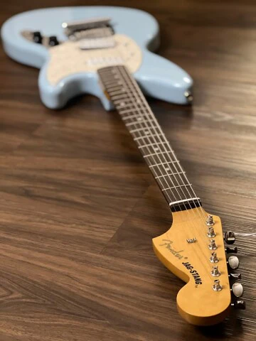 Fender Kurt Cobain Jag-Stang in Sonic Blue - Image 6