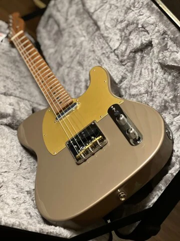 Fender Limited Edition American Professional II Telecaster with Roasted Maple FB in Shoreline Gold - Image 7
