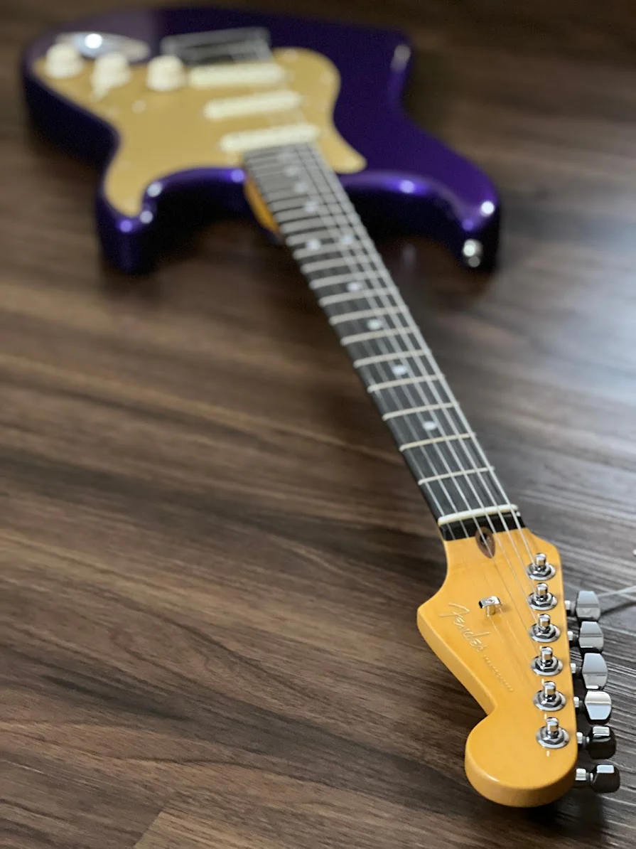 Fender Limited Edition American Ultra Stratocaster in Plum Metallic with Ebony Fingerboard - Image 5