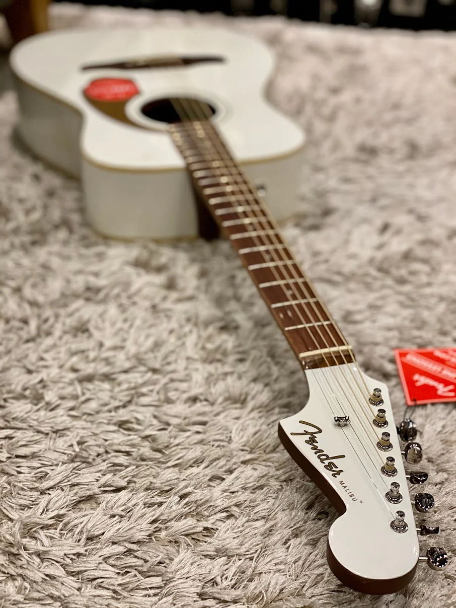 Fender Malibu Player Acoustic Electric in Arctic Gold - Image 3