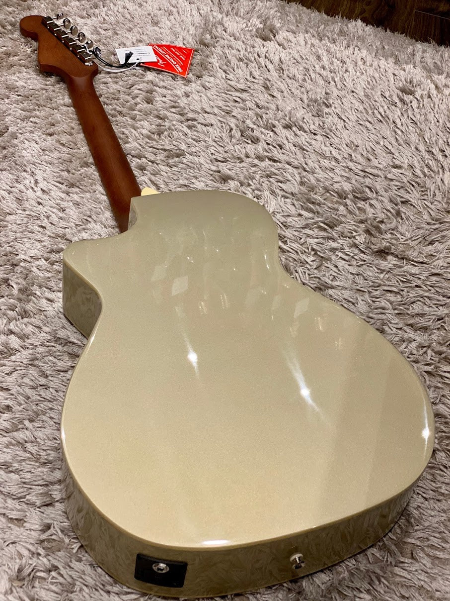 Fender Newporter Player - Champagne - Image 2