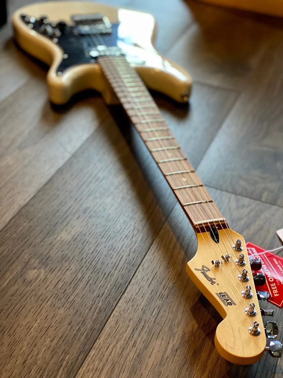 Fender Player Lead III In Olympic White - Image 3