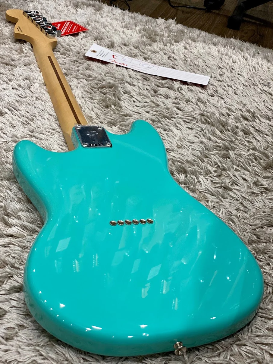 Fender Player Mustang 90 with Maple FB in Seafoam Green - Image 2